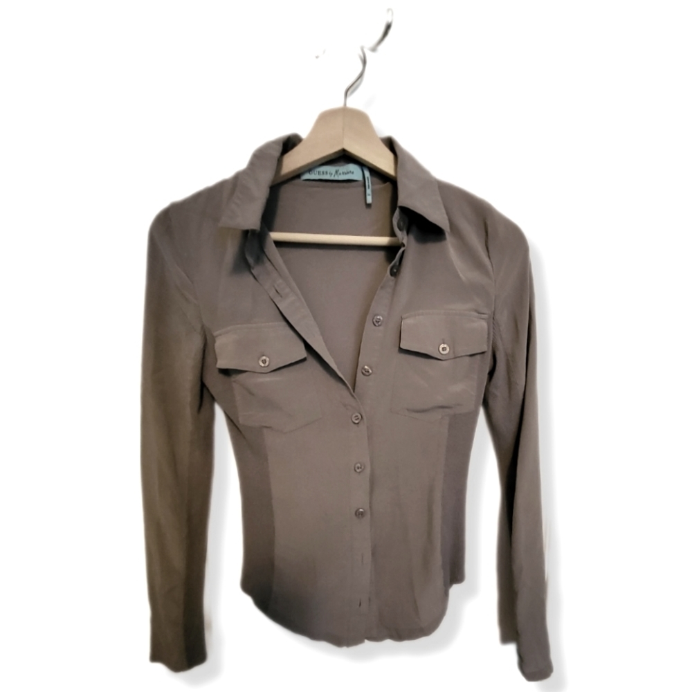 Guess Xs Gray Blouse Sz XS ***FLAW STAIN***